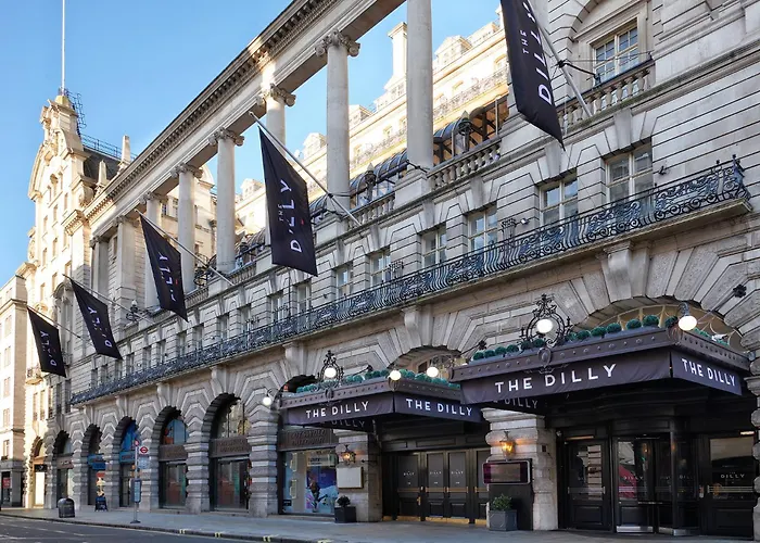The Dilly Hotell